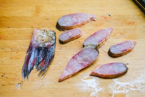 Fish of spread its tail of riches and honour -- the practice measure of oven of big evaporate of the NU-JK200W below the pine 7