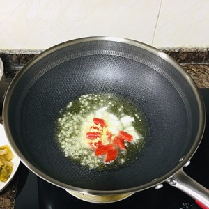The practice measure of the fish of pickled Chinese cabbage that can drink boiling water 6