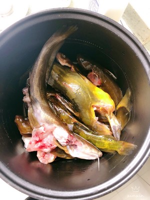 The practice measure of fish of yellow stew yellow bone 1