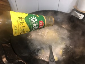 練習 いくつかのホットスパイスプラントのいずれかの麻の魚の量4 