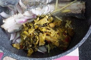 The practice measure of the fish of water of pickled Chinese cabbage that boil 19