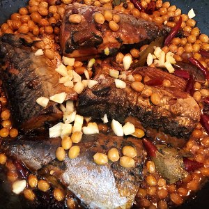 The practice measure that spends a fish without the blueness of braise in soy sauce of smelling of fish 12