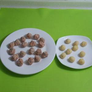 The practice measure of crystal fish dumpling 3