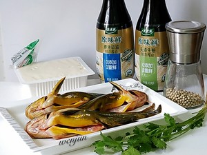 The practice measure that holds stickleback high to stew bean curd 1