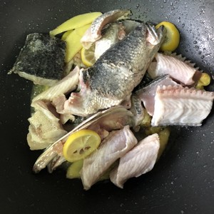 クエン酸の魚の練習尺度3