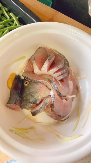 The daily life of a family is delicate, fish of spread its tail (steamed weever) practice measure 2