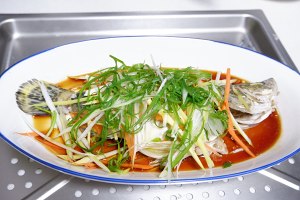 The practice measure of fish of quick worker steamed sweet-scented osmanthus 9