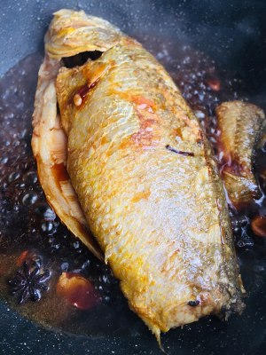 Yellow croaker of braise in soy sauce helps simple practice move extremely 5