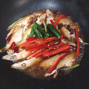 Stew in soy sauce decorticates fish (bad news fish) practice measure 5