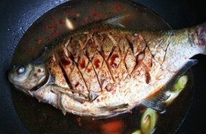 The practice measure of blunt-snout bream of braise in soy sauce 5