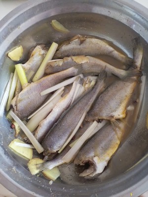 The practice measure of dry blast yellow croaker 1