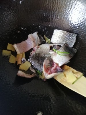 The practice measure of tomato fish 3