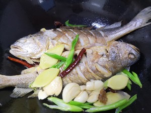 Fight the practice move that burns yellow croaker 4