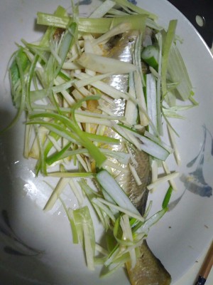 Steamed yellow croaker of the child (which to eat to was not pricked) practice measure 8
