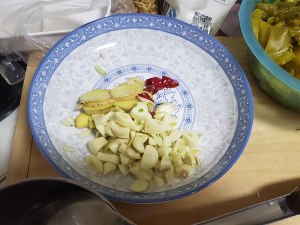 The practice measure of fish of pickled Chinese cabbage of the edition that drink boiling water 1