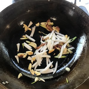 単純な機密性の厳しいタケノコの醤油で煮込みの魚を超える練習対策たんぱく質の簡単な秘伝のタケノコの醤油2 
