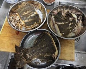 The practice measure that fish of opium of braise in soy sauce comes to quickly in the bowl 2