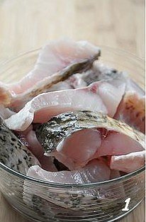 The practice measure of fish of cooked glutinous rice pounded into paste 1