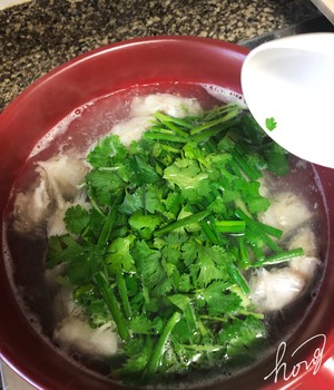The practice move that makes soup of coriander of bean curd fish easily simply 6