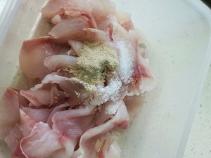 The practice move that water boil rises a fish 1