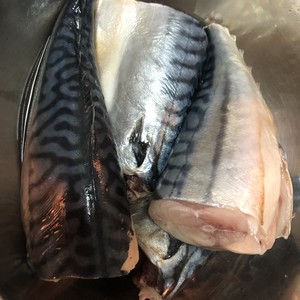 The practice measure that spends a fish without the blueness of braise in soy sauce of smelling of fish 1