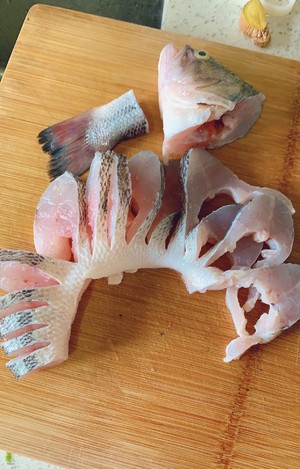 The daily life of a family is delicate, fish of spread its tail (steamed weever) practice measure 1