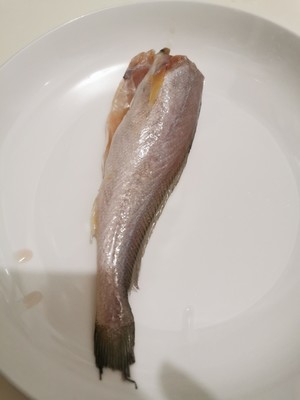 The practice measure of fish of small impurities of braise in soy sauce 2