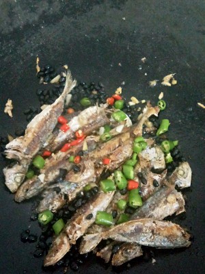 The practice measure of fish of Ba Lang of Chi of spicy crisp beans 6