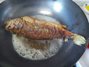 The practice measure of yellow croaker of braise in soy sauce 6