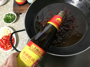 Fish of sauce of fresh sweet pork, annual and superabundant practice measure 3