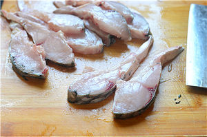The Su Shi with the most delicate grass carp has a way---Su Shi explodes practice measure of the fish 1