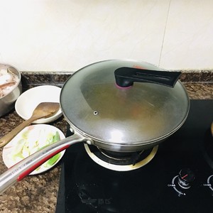 The practice measure of the fish of pickled Chinese cabbage that can drink boiling water 14