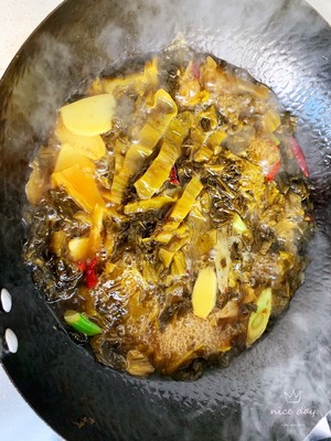 Fish of pickled Chinese cabbage (Ba Sha fish) practice measure 5