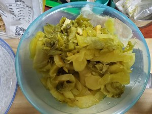 The practice measure of fish of pickled Chinese cabbage of the edition that drink boiling water 2