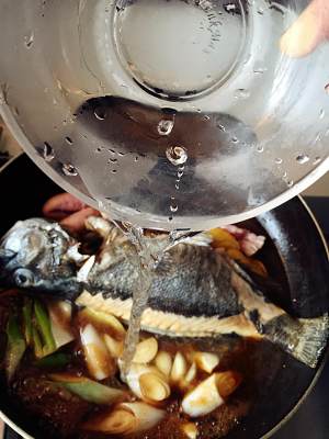 The practice measure that hall Mom teachs you fish of braise in soy sauce 15