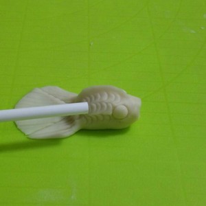 The practice measure of crystal fish dumpling 16