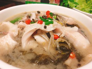 The fish of pickled Chinese cabbage of the daily life of a family of Cantonese version (dish of quick worker go with rice) practice measure 13