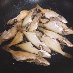 Stew in soy sauce decorticates fish (bad news fish) practice measure 1