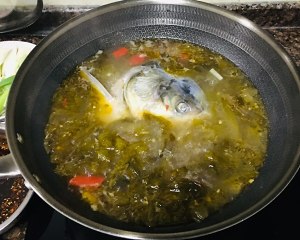 The practice measure of the fish of pickled Chinese cabbage that can drink boiling water 19