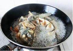 The practice measure of sweet-and-sour crackling fish 12