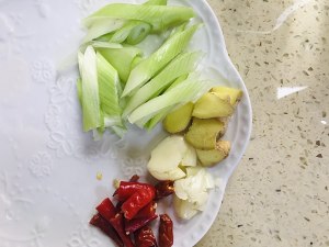 The practice measure of the fish of water of the daily life of a family that boil 2