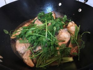 醤油7の煮込み魚を油でこぼす練習方法