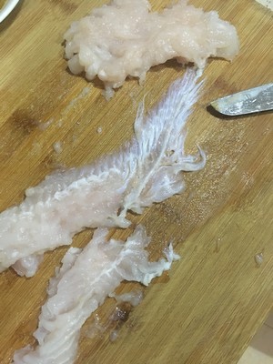 The practice measure of circle of fresh and tender fish 2