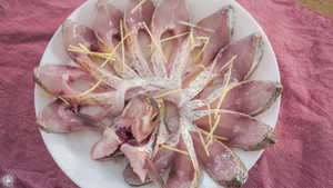 The practice measure of fish of spread its tail of the 10 or 20 days following Lunar New Year's Day 7