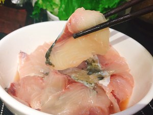 The fish of pickled Chinese cabbage of the daily life of a family of Cantonese version (dish of quick worker go with rice) practice measure 9
