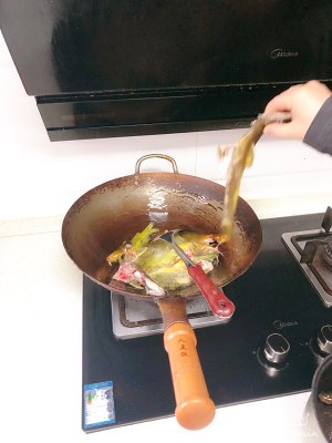 The practice measure of fish of yellow stew yellow bone 4