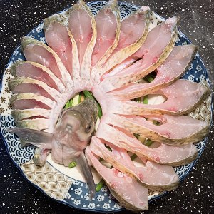 Chart of meal of the eve of the lunar New Year: The practice measure of steamed blunt-snout bream 6
