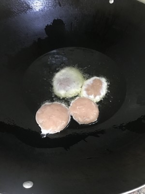 The practice measure of manual fish cake 4