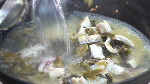 The practice measure of fish of pickled Chinese cabbage 8