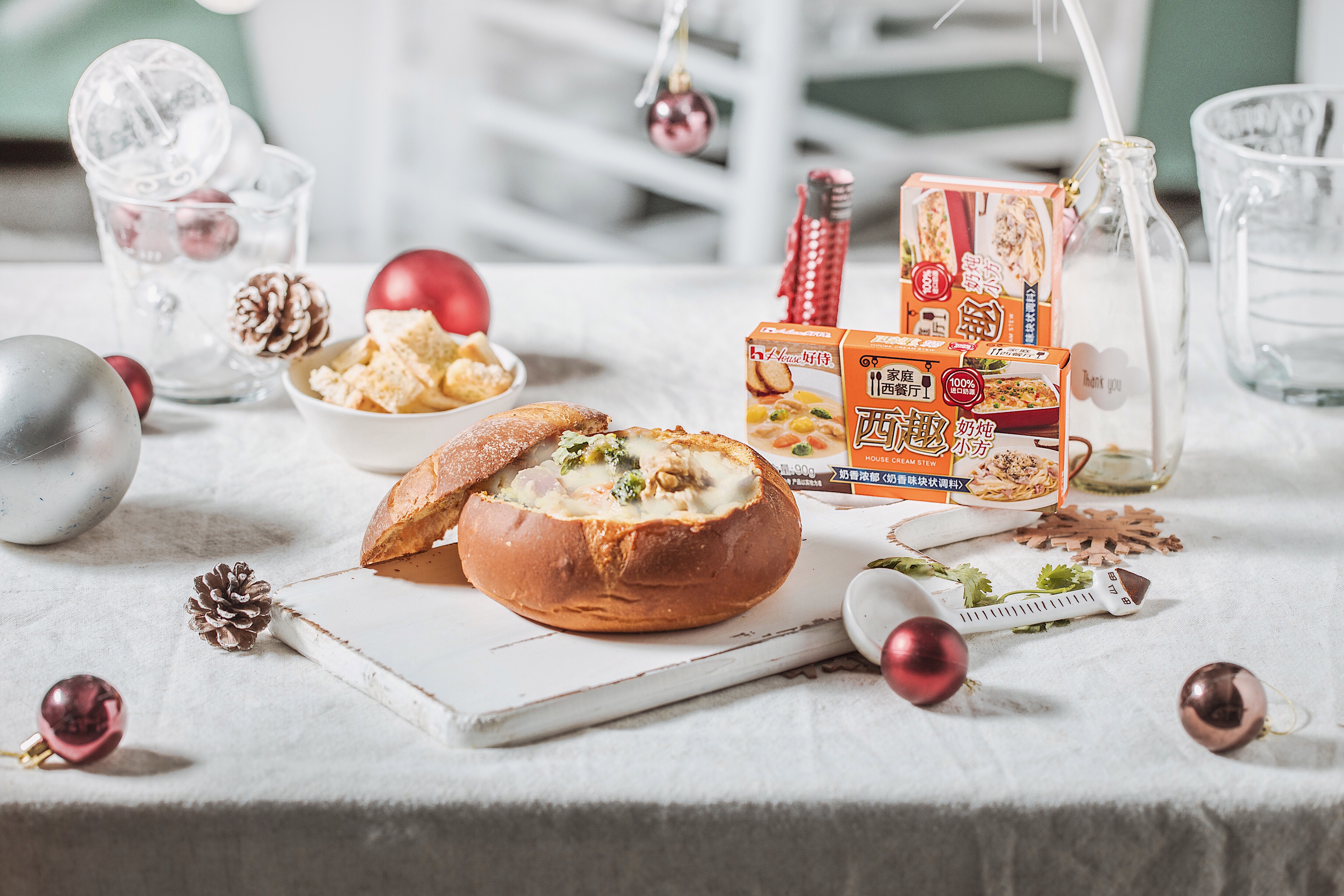 
Christmas butter thick noodles in soup includes the practice of the bowl